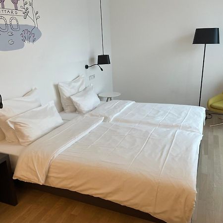 Hotel Im Leskanpark Кьолн Екстериор снимка