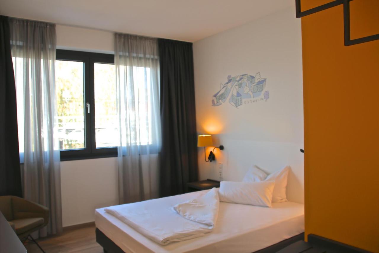 Hotel Im Leskanpark Кьолн Екстериор снимка