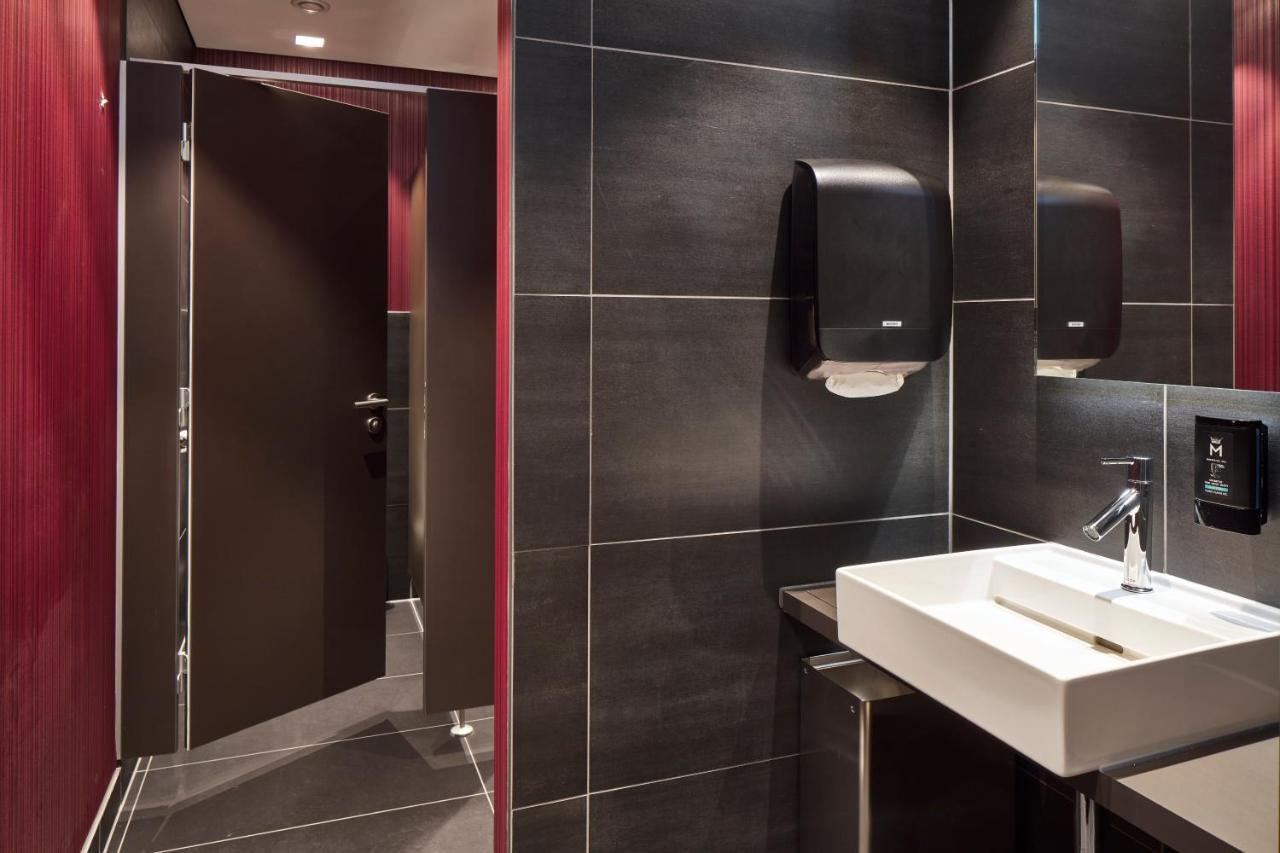 Hotel Im Leskanpark Кьолн Екстериор снимка