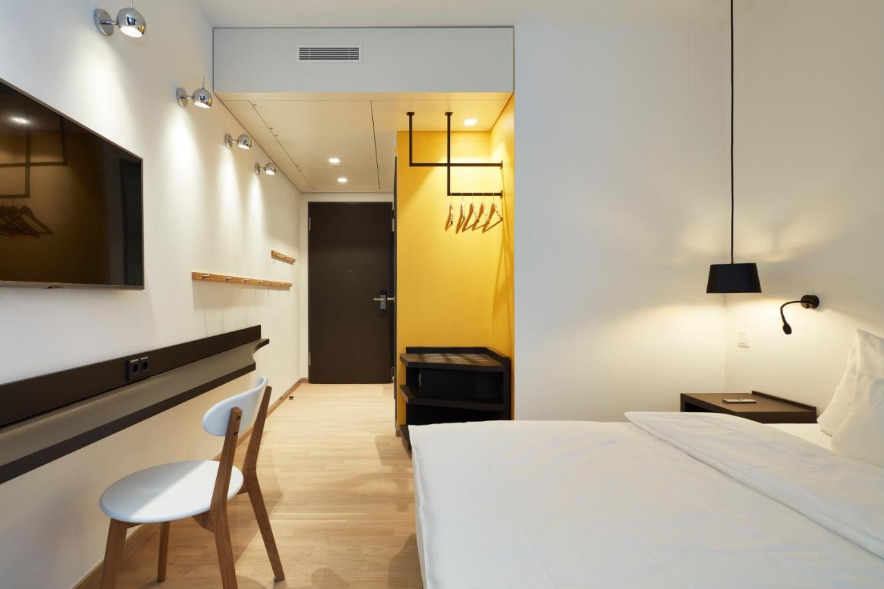 Hotel Im Leskanpark Кьолн Екстериор снимка